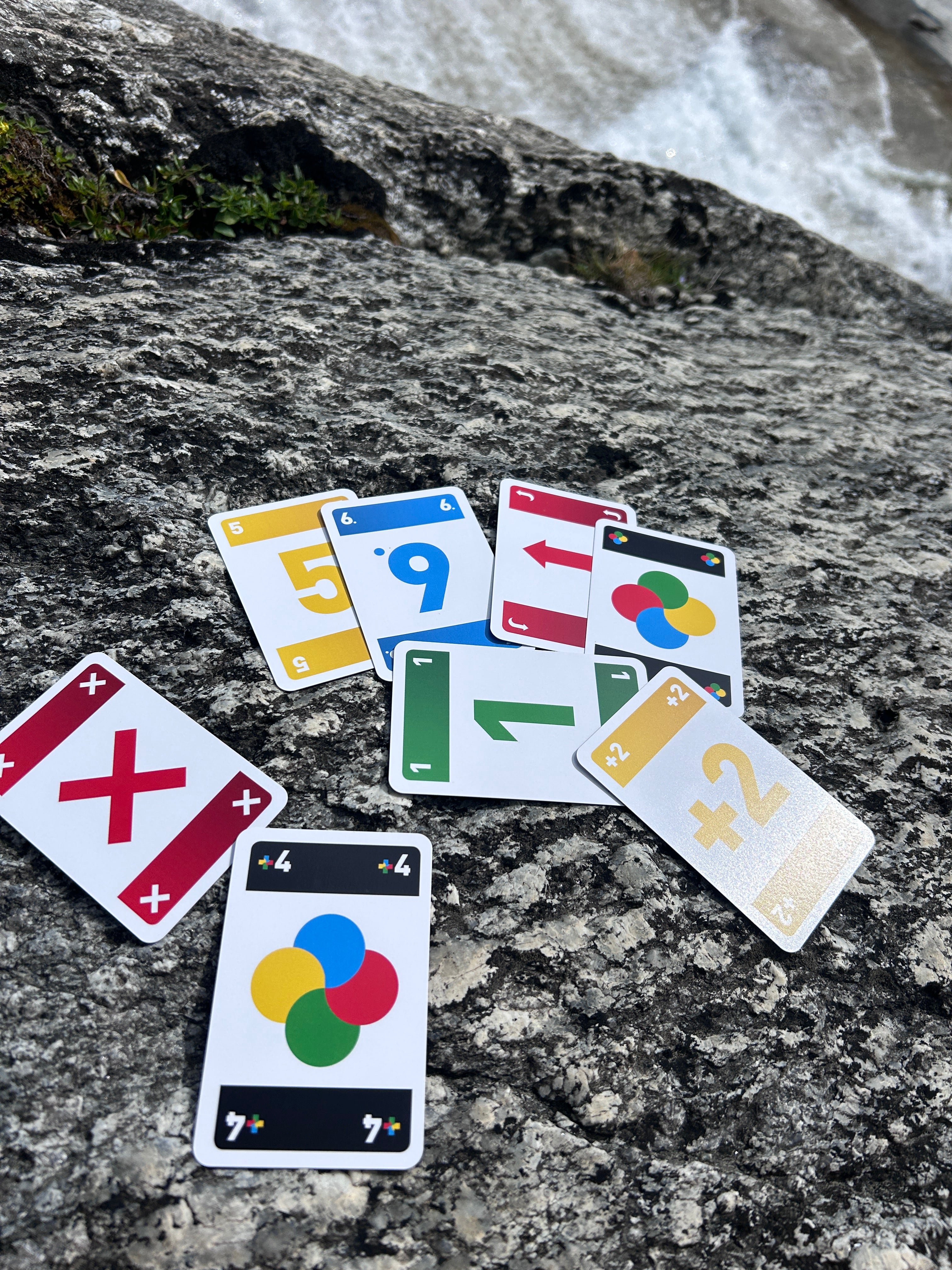 UNO-Spiel – Der zeitlose Kartenspielklassiker für Gross und Klein